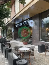 Cho thuê mặt bằng kinh doanh Quán cà phê siêu sang, thoáng, có vỉa hè