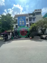 Mặt tiền Cao Đức Lân, Quận 2