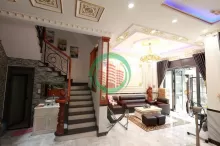 BIỆT THƯ LIỀN KỀ NGUYỄN VĂN QUÁ QUẬN 12 - GIÁP SONG HÀNH, TRƯỜNG CHINH.QUA TÂN BÌNH CHỈ VÀI PHÚT GẦN NHÀ GA T3 NHÀ 4 TẦNG BTCT VÀO Ở NGAY.