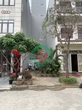 Chính chủ bán Đất dịch vụ Dương nội- khu LK31, Hướng Đông nam, diện tích 50m2 đường rộng 10,5m, ngay cạnh đường Lê Trọng Tấn, nhà máy SYM, xây dựng 7 tầng . Giá 10x liên hệ 0964356788