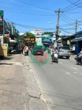 Bán nhà mặt tiền kinh doanh đường Đinhg Phong Phú.