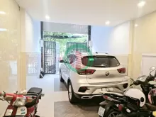 bán nhà mặt tiền kinh doanh tân quy Q7Ngang 4.1 x18 m đúc 6 tấm dòng tiền 40 triệu tháng lâu dài