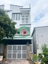 Bán nhà Trệt Lững Lầu KDC 586 gần chợ Phú Thứ,  P. Hưng Phú, Tp Cần Thơ.