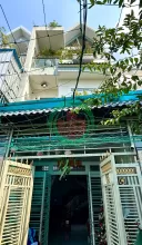 Bình Tân: Nhà 3 tầng, 4 phòng ngủ, sổ hồng, hẻm 8, 61m2 - Giá 5.2 tỷ. Cơ hội vàng an cư, vị trí đẹp, tiện ích xung quanh, liên hệ 0876868265.