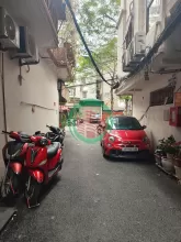 Cần bán nhà 35.7m2, đường oto vào nhà, tại Hồng Mai, Hai Bà Trưng, Hà Nội. Lh: 0914 718 746