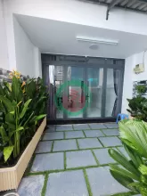 kiệt tác nhà và phố vườn giáp Q7 giá bèo