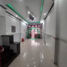 nhà đẹp quận 12  - Vị Trí: Gần Đông Hưng Thuận (nhĩnh 6tỷ)