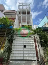 Nhà Mới 3 Tầng Sát Biển 100m – Ô Tô Tận Cửa – Full Nội Thất – 11 Tỷ