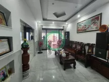 NHÀ_MỚI_Q.7 ĐẸP KHÁCH CHỈ XÁCH VALY VÀO Ở - XE HƠI NGỦ TRONG NHÀ- NỞ HẬU NHẸ TÀI LỘC. GIÁ NHỈNH 9 TỶ.