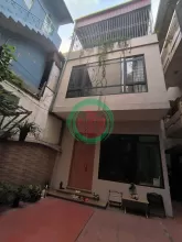 30M RA PHỐ LẠC LONG QUÂN – 170M2 – MT 12M – GIÁ 25.9 TỶ: MỨC GIÁ KHÓ TIN Ở TÂY HỒ