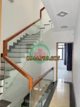 B.Á.N N.H.À - TT NHÀ BÈ - XE HƠI NGỦ TRONG NHÀ