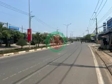 Bán đất giá tốt vị trí trung tâm thị trấn Vĩnh An