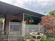 BÁN ĐẤT TẶNG NHÀ CẤP 4 TẠI ĐỒNG NAI. DT 372,1 M2. SHR. GIÁ BÁN 25XX. LH:0965156765.