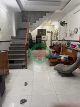 Bán nhà 2 tầng mặt tiền Cách Mạng Tháng 8 65m2 giá 7 tỷ 1