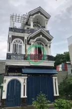 Bán nhà đẹp 3 tầng ở ngay, Đường Lê Văn Việt Quận 9