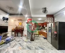 Bán nhà - hẻm xe hơi- 2 tầng - 4tỷ