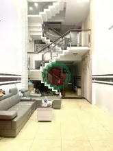 Bán nhà Phường Tân Thuận Tây, Quận 7, MTKD 5.5m. nhà 3 tầng. sd 360m2. chỉ 18 tỷ TL