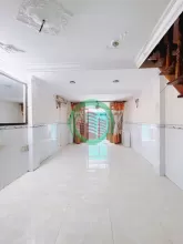 BÁN NHÀ QUẬN 4 – KÈO THƠM KHU DÂN CƯ KHÔNG QUY HOẠCH CÁCH MẶT TIỀN XÓM CHIẾU 30M