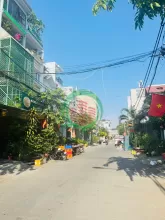 Bán nhà Quận 7 đường số 25 P.Tân Quy, dt 3,5x20m, cấp 4 giá 10 tỷ