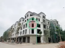 BÁN SIÊU PHẨM LIỀN KỀ  GREEN LITTLE TOWN 100M 5 TẦNG NHỈNH 17 TỶ