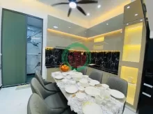 C.H.Ủ THIỆN CHÍ B.Á.N Nhỉnh 6 TỶ - NHÀ 4 TẦNG - LÔ NHÌ MẶT TIỀN HẺM XE HƠI - CÁCH HUỲNH TẤN PHÁT 30M XÃ NHÀ BÈ - TPHCM