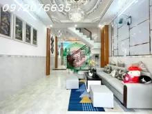 CHỈ 5.x TỶ- HUỲNH TẤN PHÁT- GẦN HOÀNG QUỐC VIỆT- BÁN NHÀ MỚI 3 TẦNG- DT 4.2 x 12.5- XE HƠI ĐỖ CỬA- HIỆN HỮU- HOÀN CÔNG.