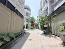 CHỈ 7.x TỶ- NHÀ 4 TẦNG- GẦN HOÀNG QUỐC VIỆT- HUỲNH THỊ ĐỒNG- HXH 6M- DT 4.6 x 12 - 2 LẦU- 4PN- HOÀN CÔNG.