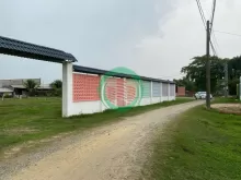 CHÍNH CHỦ CẦN BÁN LÔ ĐẤT 4,1M X 34M = 147M² THỔ CƯ 100% . LH:0903198949.