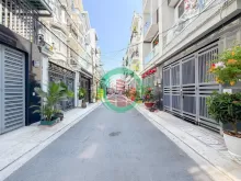 GIÁ 7.1 TỶ- NHÀ 4 TẦNG- GẦN PHÚ MỸ HƯNG- HUỲNH THỊ ĐỒNG- HXH 6M- DT 4.6 x 12 - 2 LẦU- 4PN- HOÀN CÔNG.