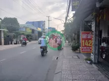 Giàm giá 500 triệu. Căn nhà Lô góc 2 MẶT TIỀN Đoàn Thị Nghiệp, TP Mỹ Tho.