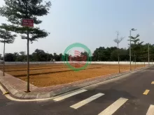 Lô góc Phú Cát ngay sát quốc lộ 21 cần tiền gấp bán nhanh trong tuần