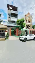Nhà 17,5 tỷ - 5mx18m, 3 lầu - Mặt tiền đường D4 khu Phạm Hữu Lầu.
