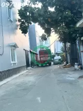 NHÀ 3 TẦNG -  HẺM XE TẢI – XE HƠI NGỦ TRONG NHÀ – NGANG 5 M- DIỆN TÍCH LỚN 153M² – CHỈ 10,2 TỶ