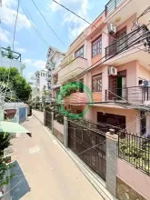 NHÀ ĐẸP-4TẦNG HẺM XE TẢI NGANG 4.3*11M NGUYÊN VĂN QUÁ