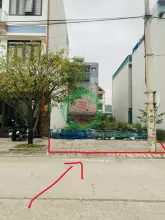 Sinh viên thiếu tiền đóng trọ, cần bán đất thổ cư 100m2