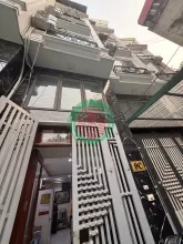 Thanh Xuân Nhà Đẹp 6 Tầng - Ba Gác Đỗ Cửa Nhà mình bán trung tâm quận, 6 tầng lừng lững 4 Ngủ 4 WC, vẫn còn rất mới, tiện trường chợ mọi thứ, trước nhà thoáng rộng, SH quay đầu thoải mái . Sổ đỏ chính chủ sẵn sàng giao dịch. Ace dẫn khách chuẩn quy trình,