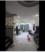 TRUNG TÂM Q7,DUY CHUYỂN NHANH QUA PMH ,Q1, Q4... DT: 28.9m² (3.3 x 7.Kết cấu: 1 trệt 2 lầu Công năng: 4PN – 3WC – 2 ban công Nhà mới đẹp – dọn vào ở ngay  Cách chợ Bùi Văn Ba chỉ 20m – buôn bán cực tiện  Hẻm sạch, cách xe hơi vài bước  Khu dân trí cao, an