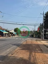 Bán đất MT tiện kinh doanh ngay Chợ .DT: 500m2 (10*50) có 200m2 thổ cư , giá chỉ gần 2 triệu/m2