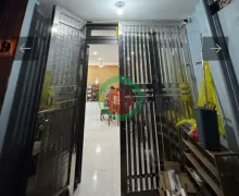 Bán Nhà Lạc Long Quân-43m-4 tầng-Lô góc -2Thoáng-Gần Hồ-Nở Hậu-10 Tỷ