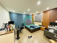 Bán nhà ngõ Thịnh Hào, 22m 5 tầng, lg, 100m ra ô tô, an sinh đỉnh, 5.2 tỷ