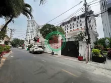CẦN NHƯỢNG LẠI SIÊU BIỆT THỰ GIÁ RẺ HƠN 20-30% TẠI THẢO ĐIỀN, Q2