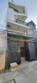 Cần tiền bán gấp căn nhà mặt phố cực phẩm tại đường Thọ Tháp