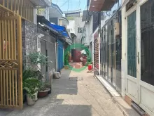 CHỈ 2.9 TỶ - CÓ NHÀ 2 TẦNG HẺM XE HƠI - QUẬN 12 RA RIÊNG THÔI!