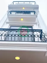 Chính chủ bán nhà Ỷ Lan, 48m  5 tầng, nhỉnh 5 tỷ. Dân xây chắc chắn. độc lập một căn.