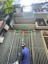 Cho thuê nhà nguyên căn 3 lầu hẻm 154 Nguyễn Biểu Q5
