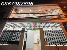 Nhà 1 trệt 1 lầu hẻm 3m cách chợ Phương Sài 50m .