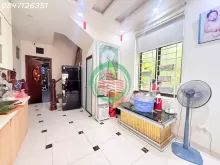 Ô tô tránh Nguyễn Khang 55m 5T, hai mặt tiền, vị trí siêu đẹp, 20.9 tỷ