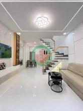 Cần bán gấp nhà 1 trệt 1 lầu ở thị trấn tân túc,Bình chánh