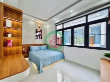 NHÀ MỚI ĐẸP - 3 TẦNG BTCT - NGANG LỚN 8.6m - FULL NỘI THẤT - CHỈ NHÍCH 5T.Ỷ TL