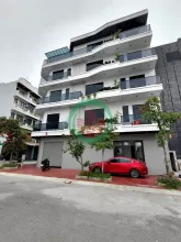 Nhà tái định cư A51 Hồ Sen lô góc 2 mặt tiền cực thoáng